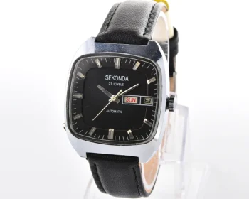 Soviet mechanical Sekonda with automatic self-winding movement
