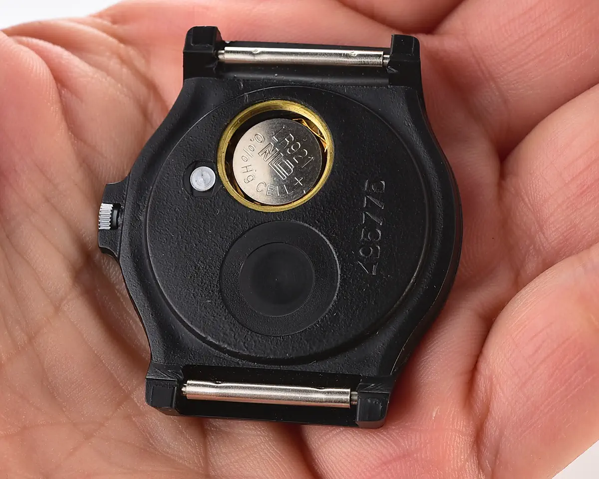 TIME CAPSULE: Soviet Slava with quartz movement – New Old Stock (NOS)!