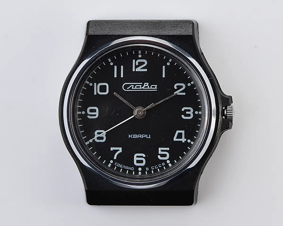 TIME CAPSULE: Soviet Slava with quartz movement – New Old Stock (NOS)!