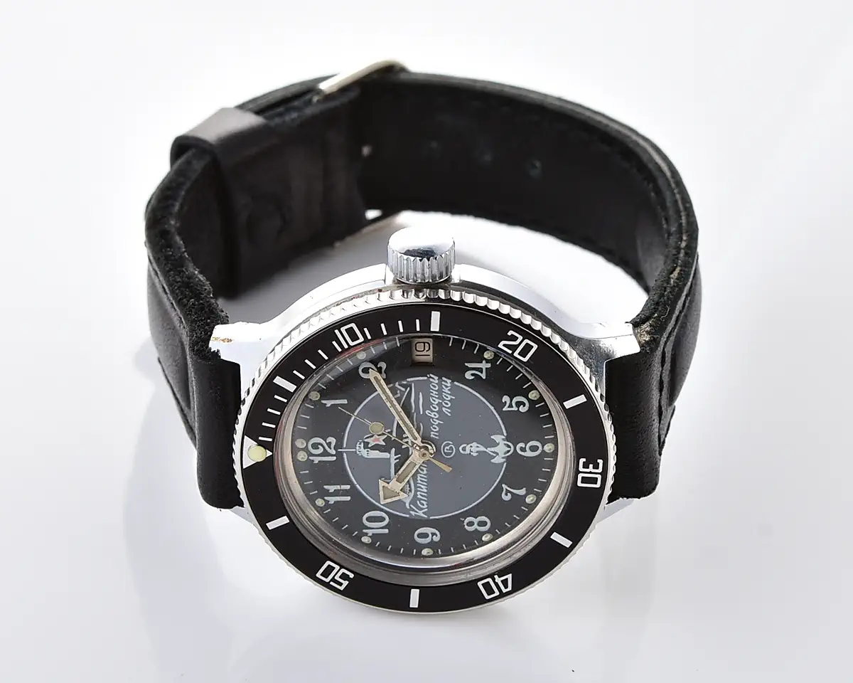 Vostok Amphibia with automatic self winding movement – Submarine captain! - Image 5
