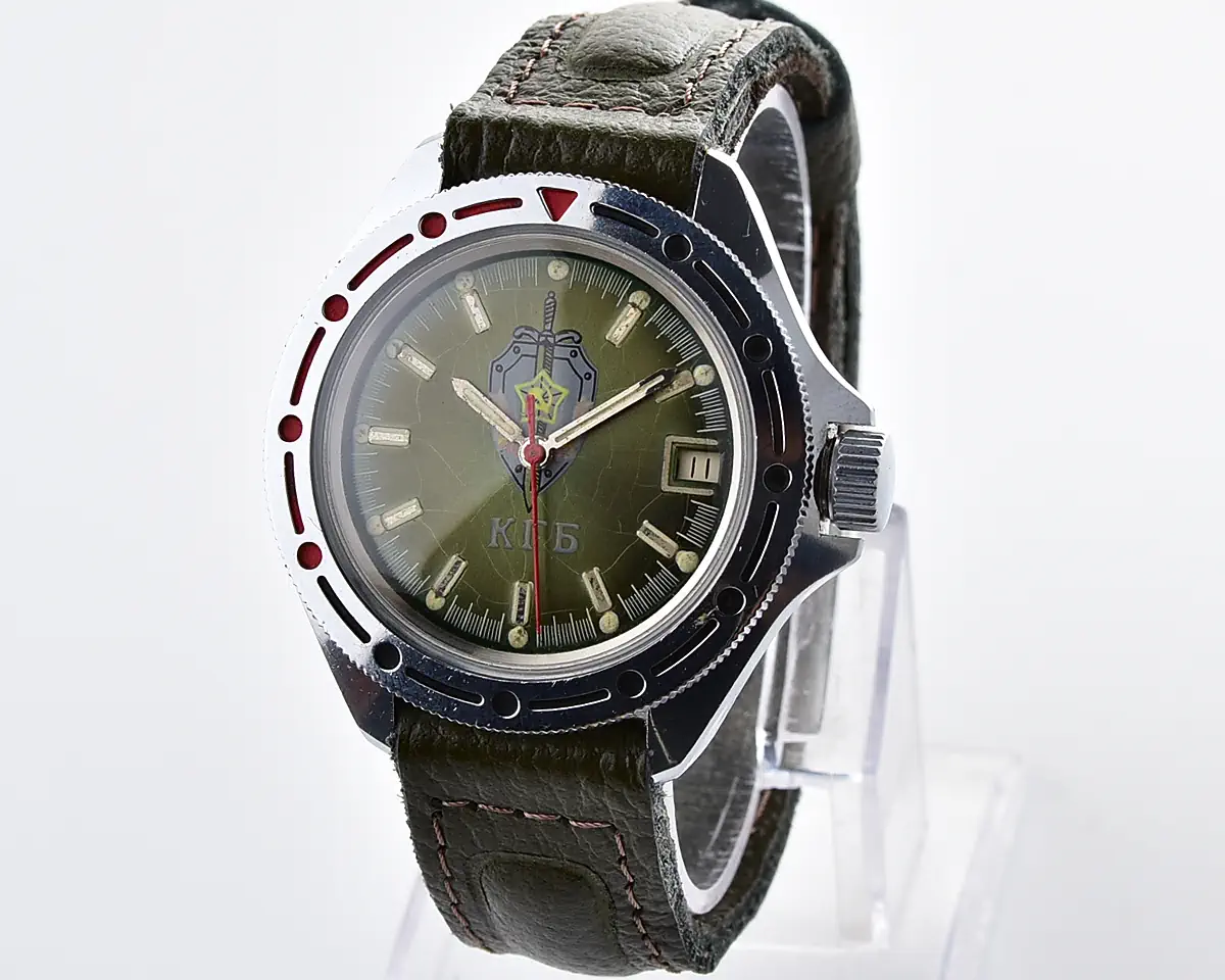 Vostok Komandirskie mechanical watch with date – green KGB dial