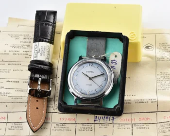 TIME CAPSULE: Vostok mechanical watch – New Old Stock (NOS)!