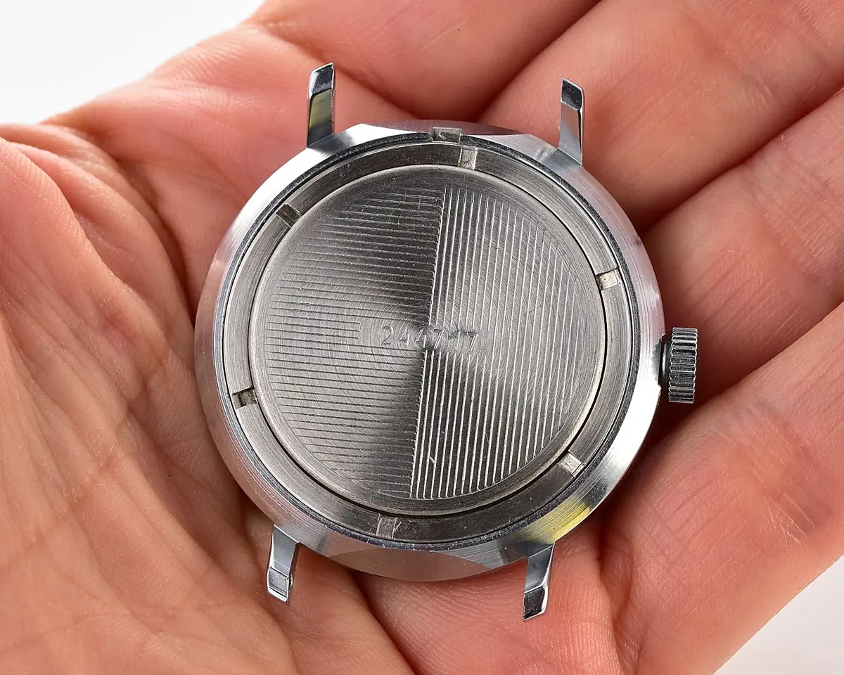 TIME CAPSULE: Vostok mechanical watch – New Old Stock (NOS)!