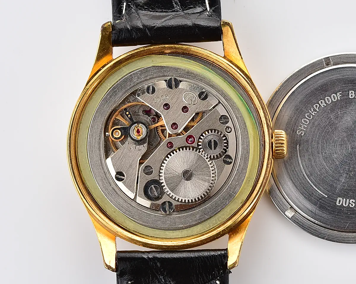 Vintage Soviet Wostok (Vostok) mechanical gold-plated wristwatch