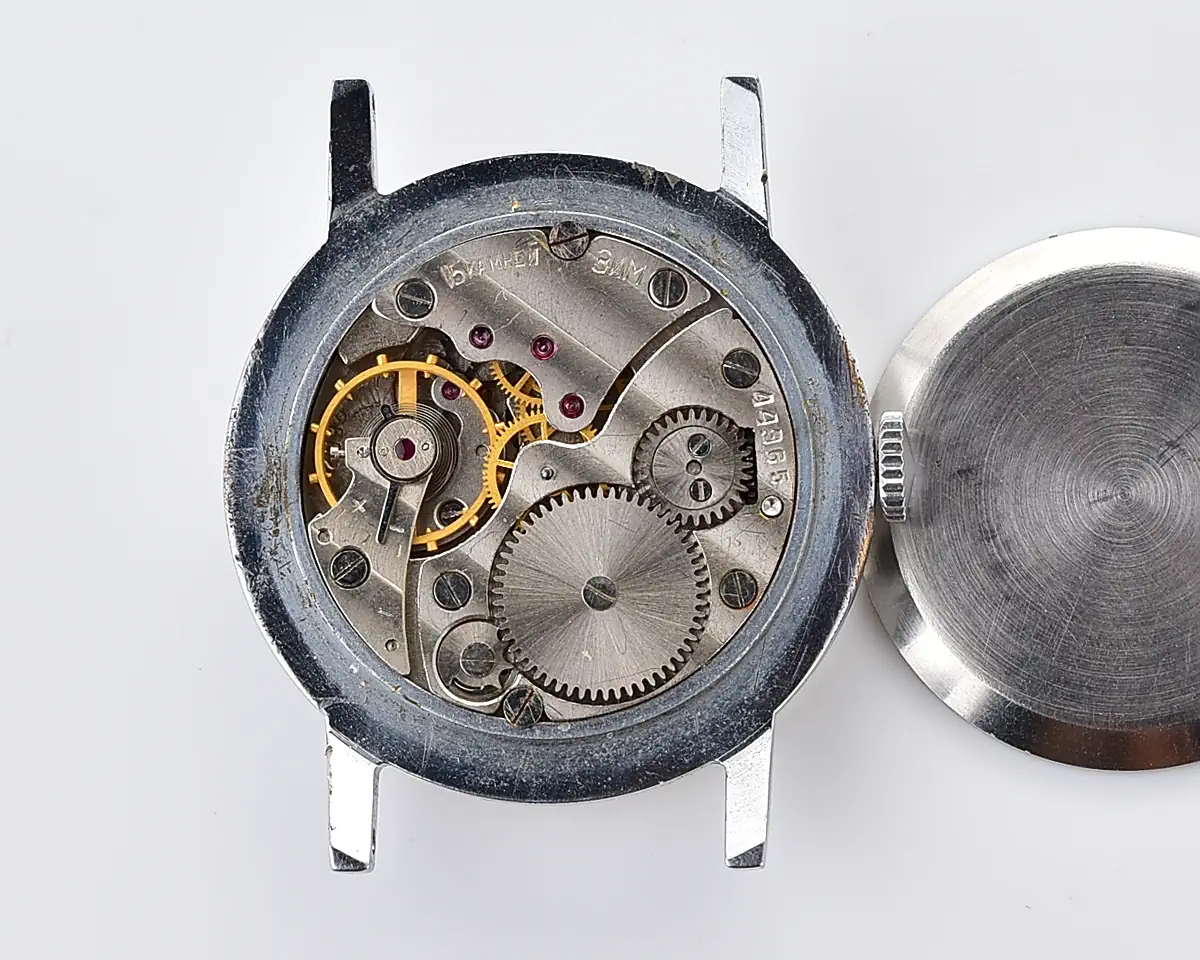 Soviet ZiM mechanical watch with box & passport, from September 1977! - Image 8