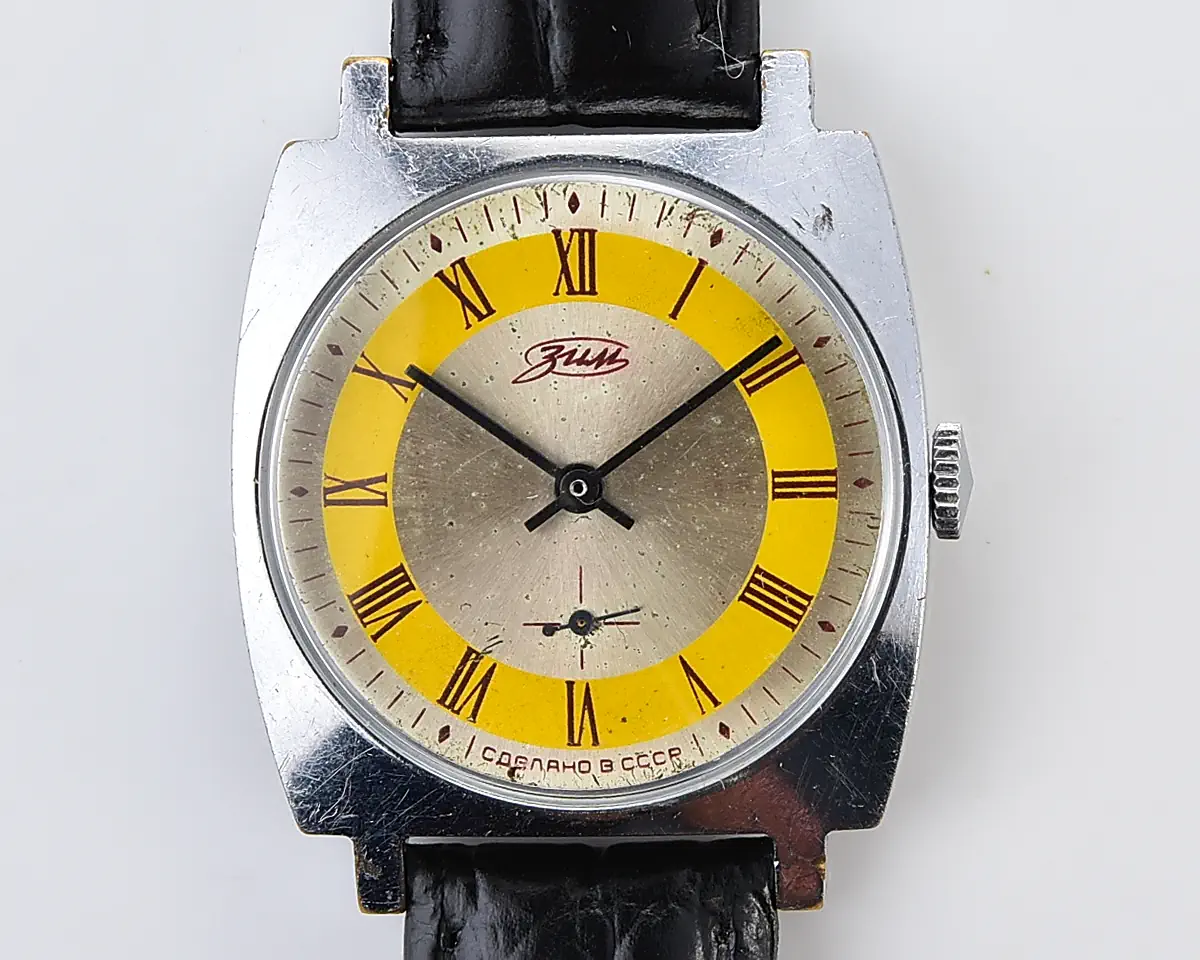 ZiM Vintage Soviet Mechanical Watch โ Cream Dial with Yellow Ring - Image 8