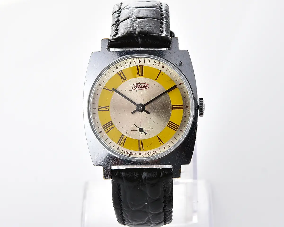 ZiM Vintage Soviet Mechanical Watch โ Cream Dial with Yellow Ring - Image 2