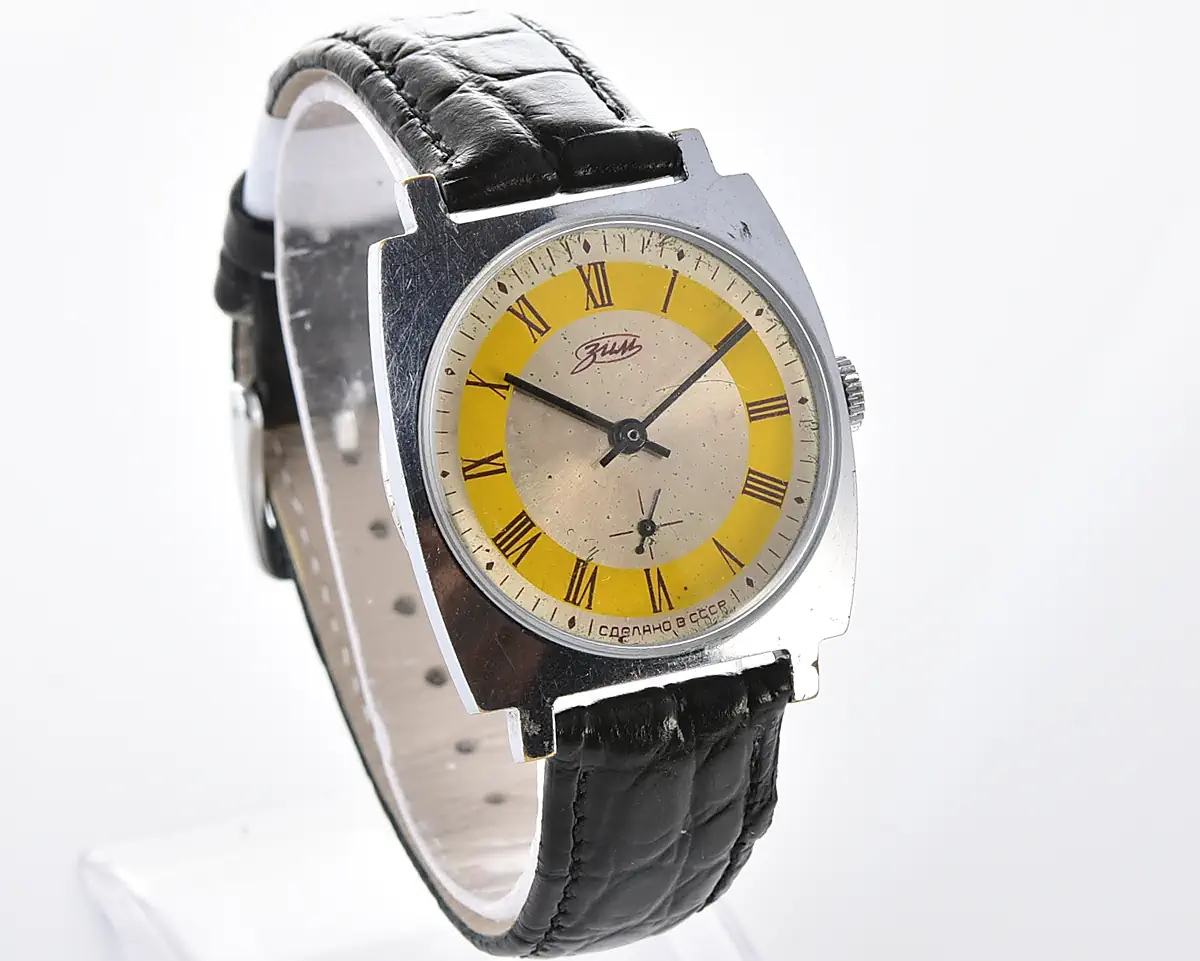 ZiM Vintage Soviet Mechanical Watch โ Cream Dial with Yellow Ring - Image 3