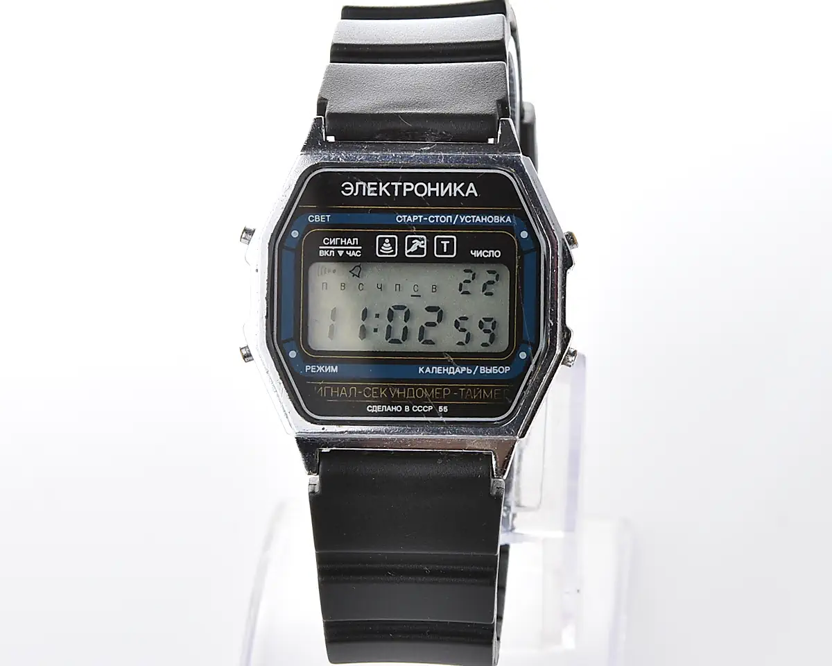 Digital vintage USSR wristwatch Electronika 55 - alarm chronograph - Image 2