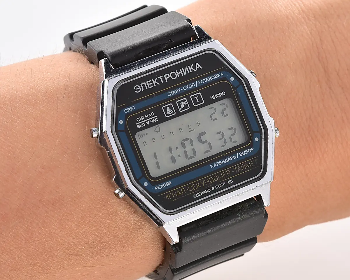 Digital vintage USSR wristwatch Electronika 55 - alarm chronograph - Image 7