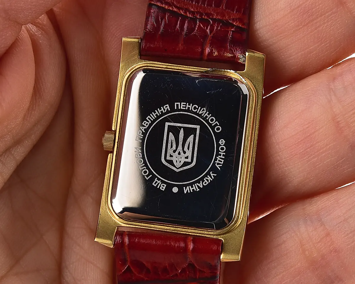 Ukrainian made 🇺🇦Kleynod watch for ladies – from the Pension Fund of Ukraine, complete with box & passport - Image 19