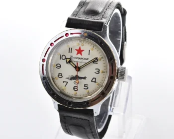 Soviet Vostok Komandirskie Submarine mechanical watch – white dial, red star