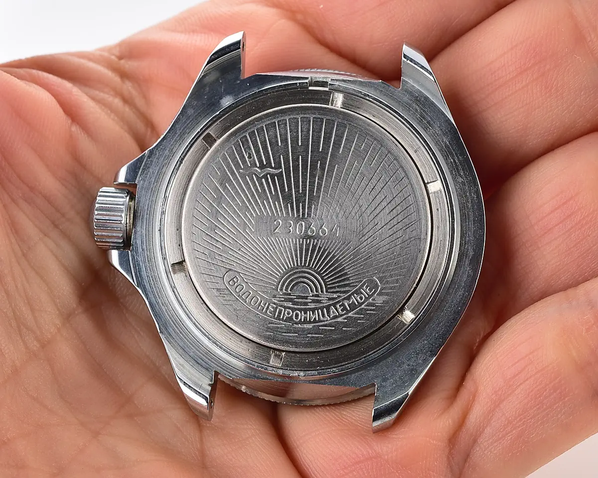 TIME CAPSULE: Vostok Komandirskie Submarine mechanical watch – New Old Stock (NOS)!