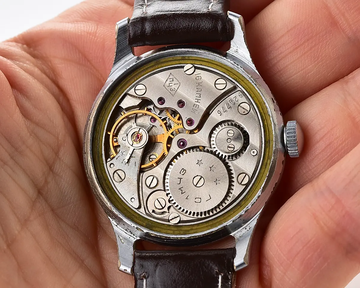 Vintage Soviet Mayak mechanical watch, 1MChZ, from 1950s - Image 12