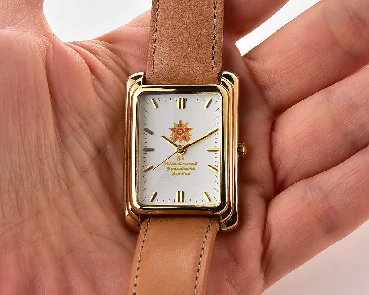 Poljot gold-plated quartz watch – a gift from the president of 🇺🇦 Ukraine, from May 2004 - Image 9