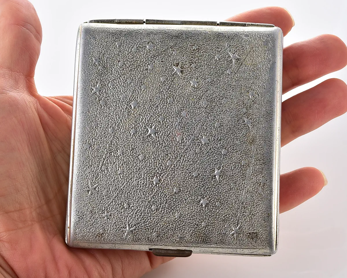 Vintage Space Rocket Vostok-1 metal cigarette box – Gagarin portrait dated 12-IV-1961, Soviet cosmos exploration era relic - Image 6