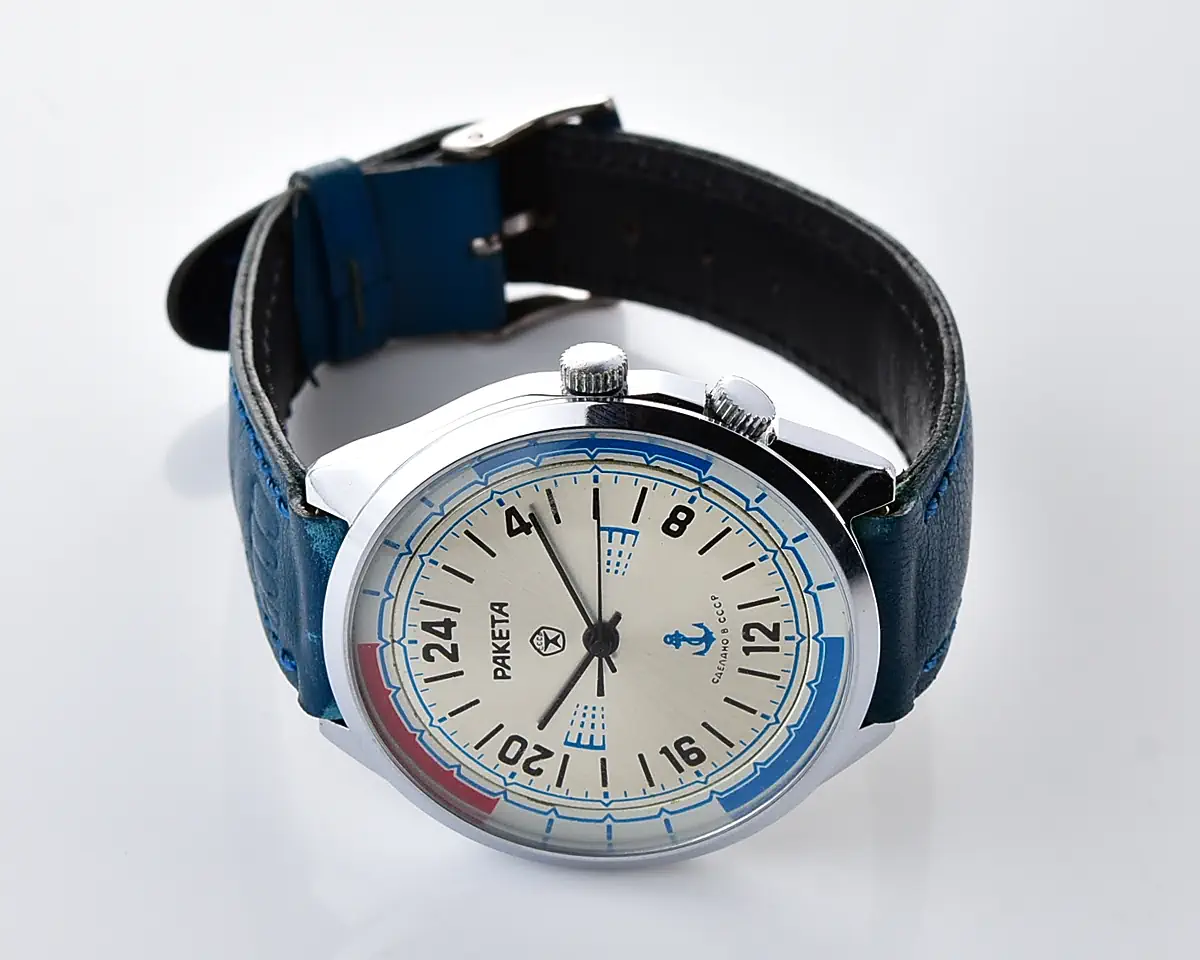 Vintage Soviet Raketa Navy 24-hour mechanical watch with anchor dial, rotating watch-shift ring and original Soviet strap, 1980s - Image 5