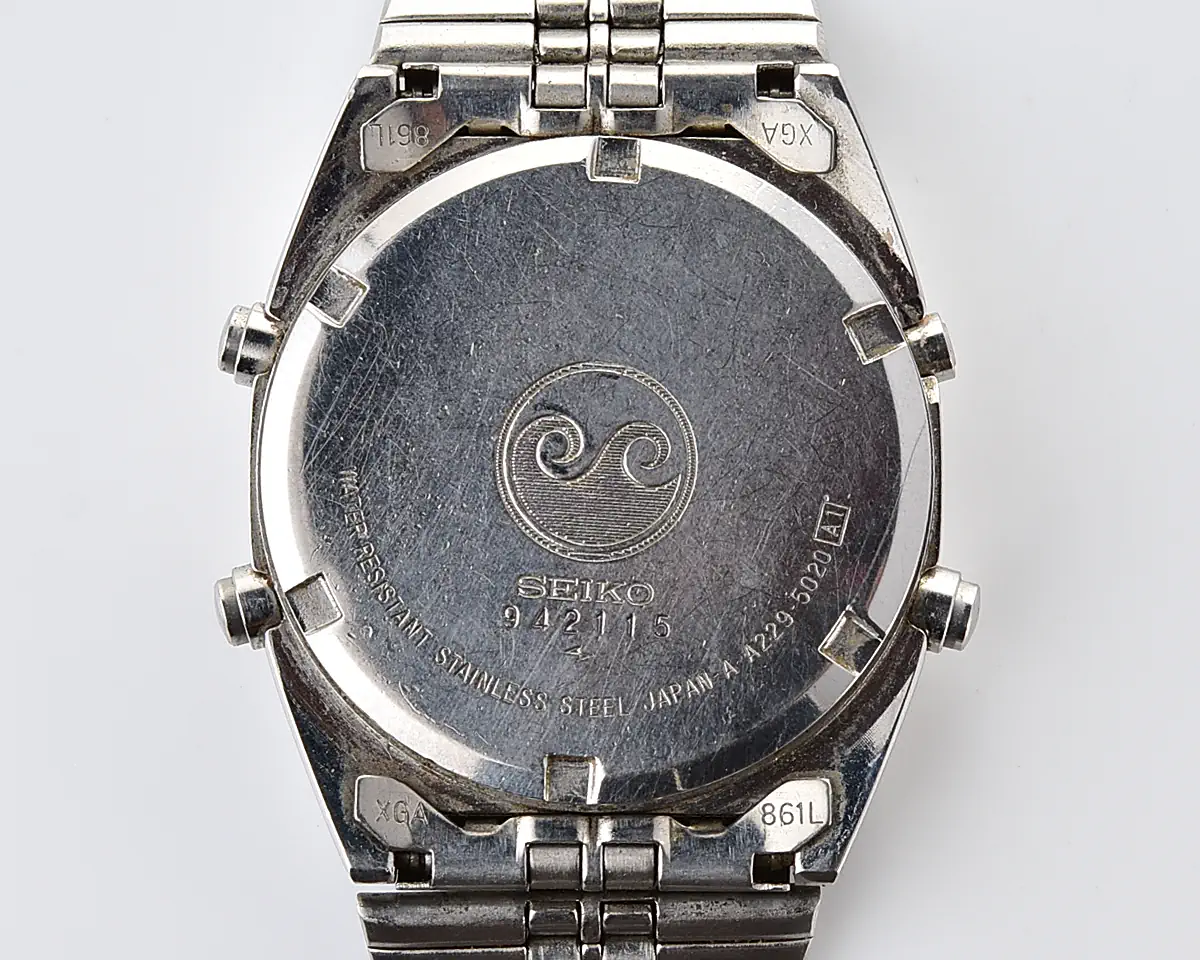 Vintage Seiko Silver Wave – LCD Digital Chronograph from April 1979 - Image 14