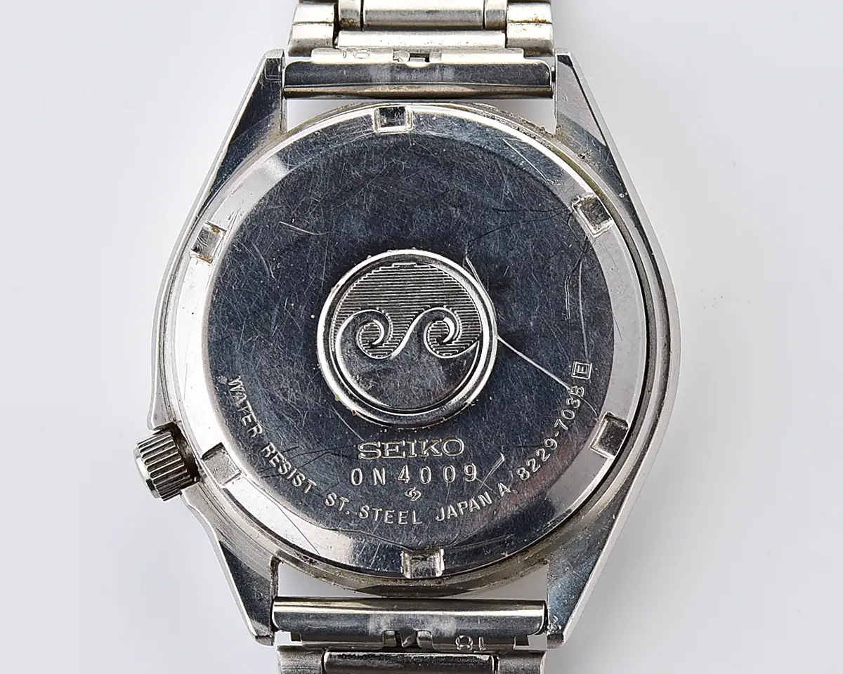 Vintage Seiko SilverWave Quartz – Black Dial Day-Date from November 1980 - Image 13