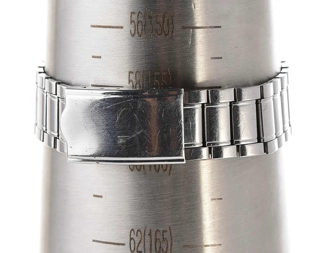 Vintage Seiko SilverWave Quartz – Black Dial 24-Hour Day-Date from October 1980 - Image 7
