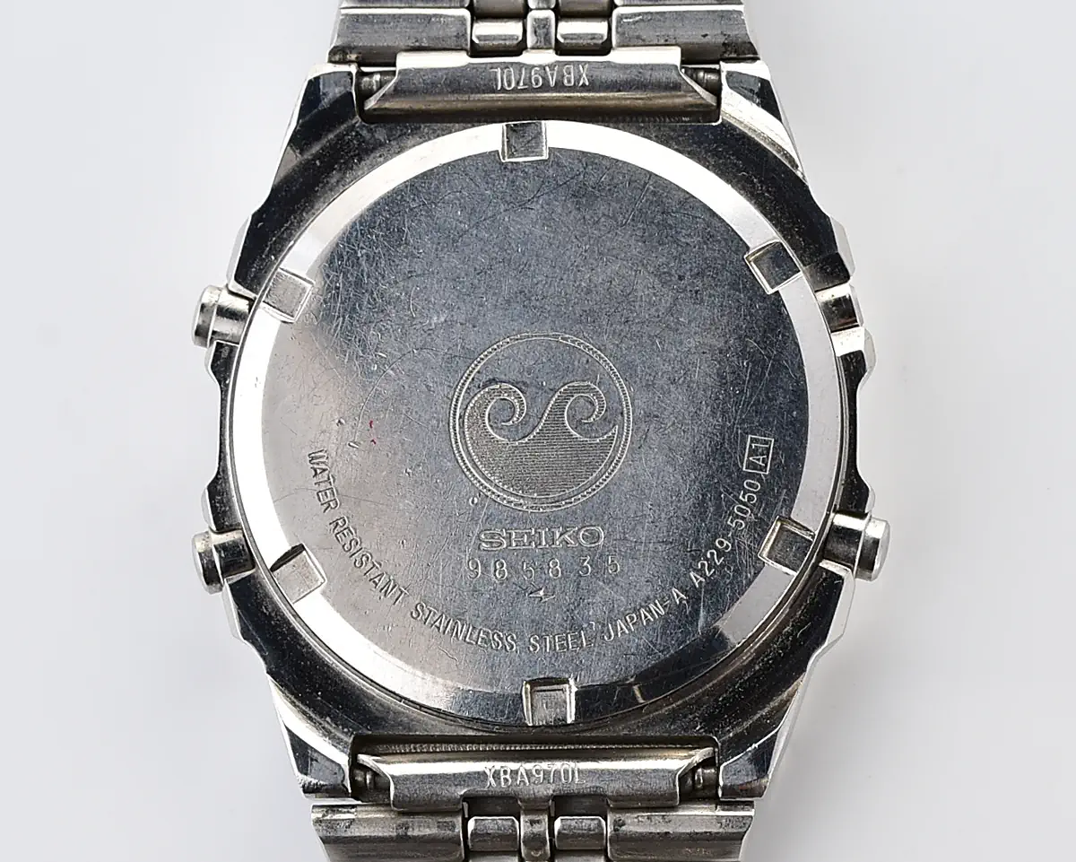 Vintage Seiko Silver Wave – Digital LCD Chronograph from August 1979 - Image 13