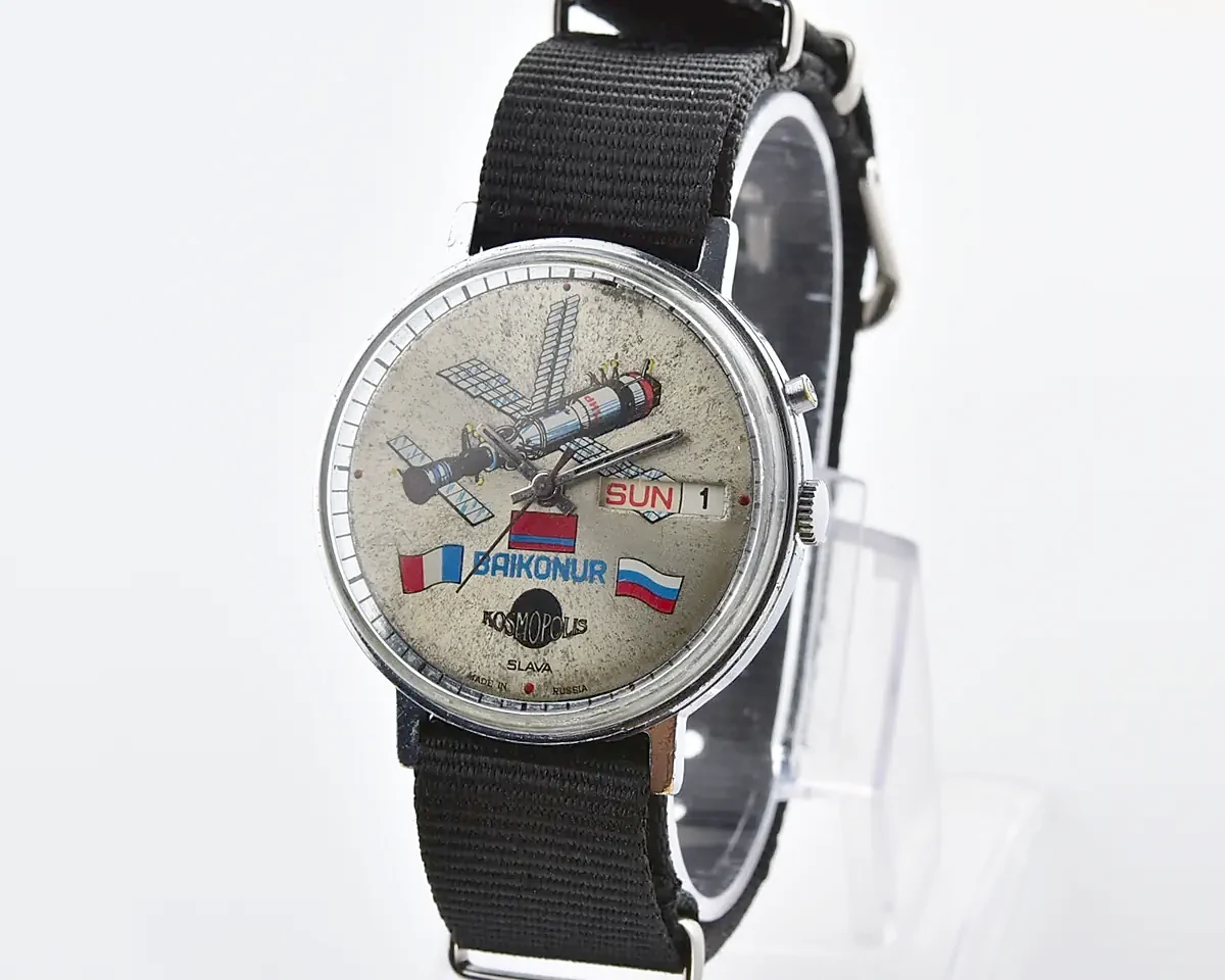Slava Baikonur Kosmopolis mechanical watch with Mir space station, French & Russian flags - day/date, 1990s