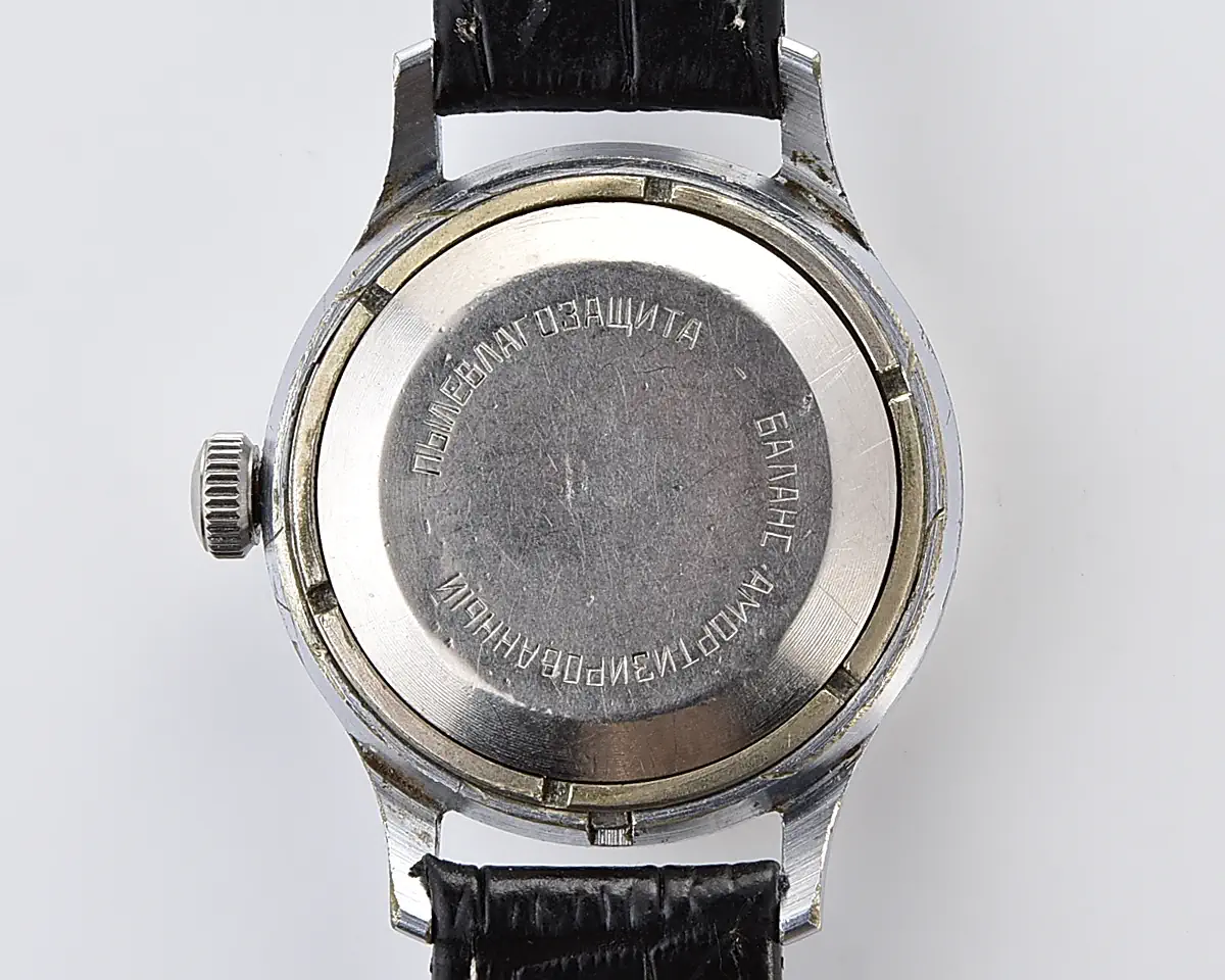 Vintage Soviet Sportivnie 17 jewels mechanical watch from the late 1950s - Image 10