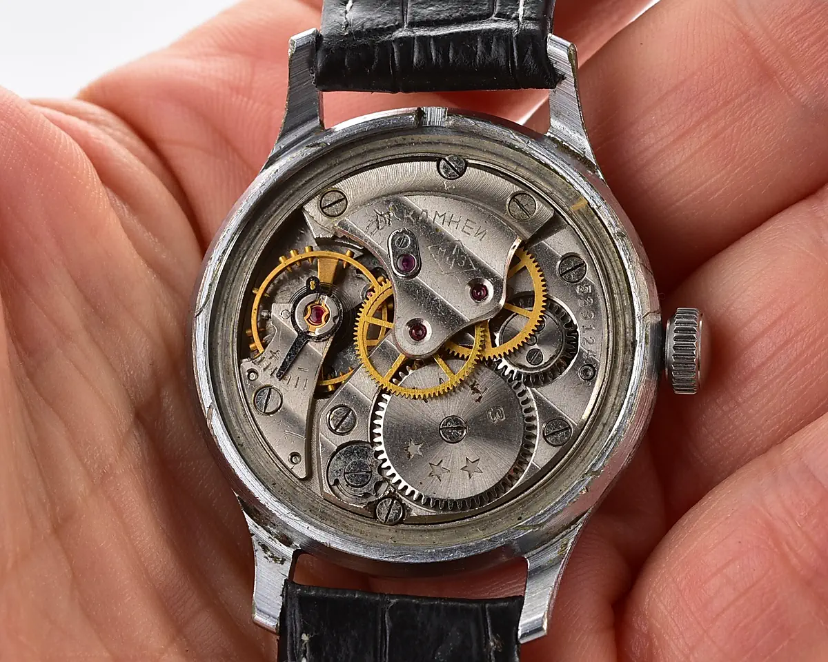 Vintage Soviet Sportivnie 17 jewels mechanical watch from the late 1950s - Image 12