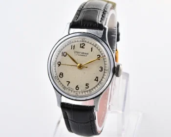 Vintage Soviet Sportivnie 17 jewels mechanical watch from the late 1950s