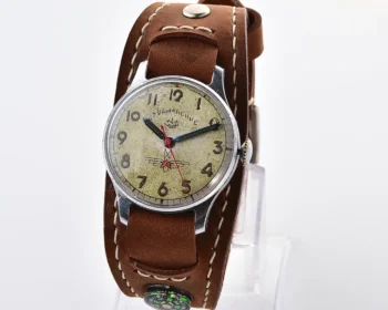 Rare: Sturmanskie Type 1 Soviet mechanical watch with compass strap – the original Air Force pilot's watch, from the 1st quarter of 1950!