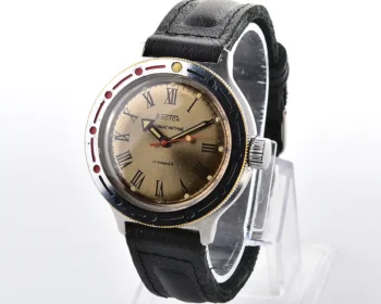 Soviet Vostok Amphibia mechanical watch – champagne dial, Roman numerals