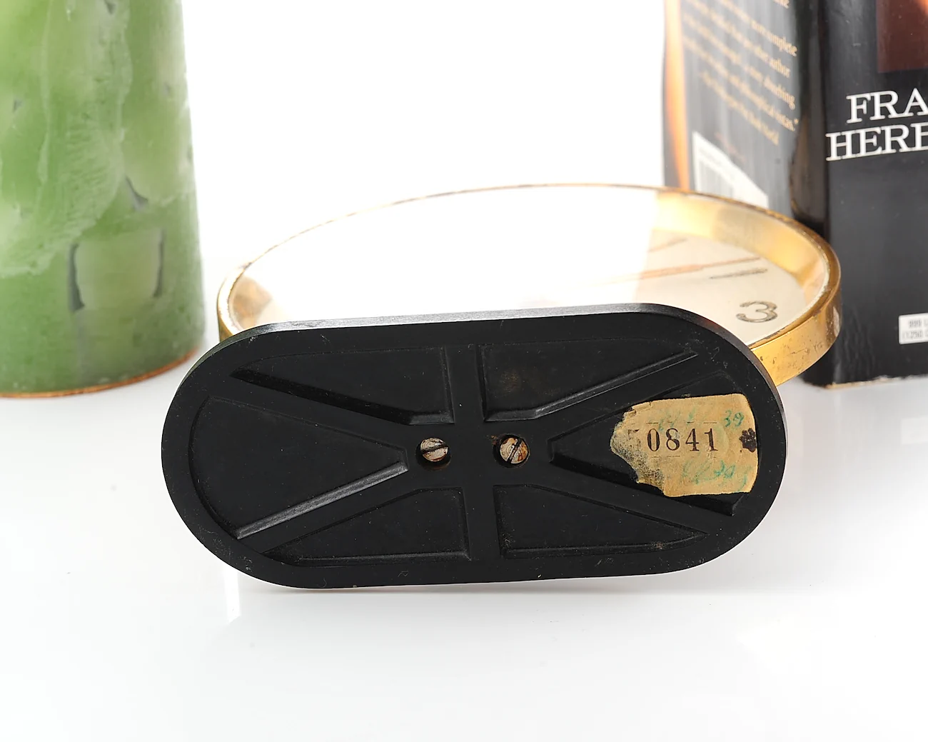 ZLATOUST ChBN-137 vintage mechanical table clock - Image 8