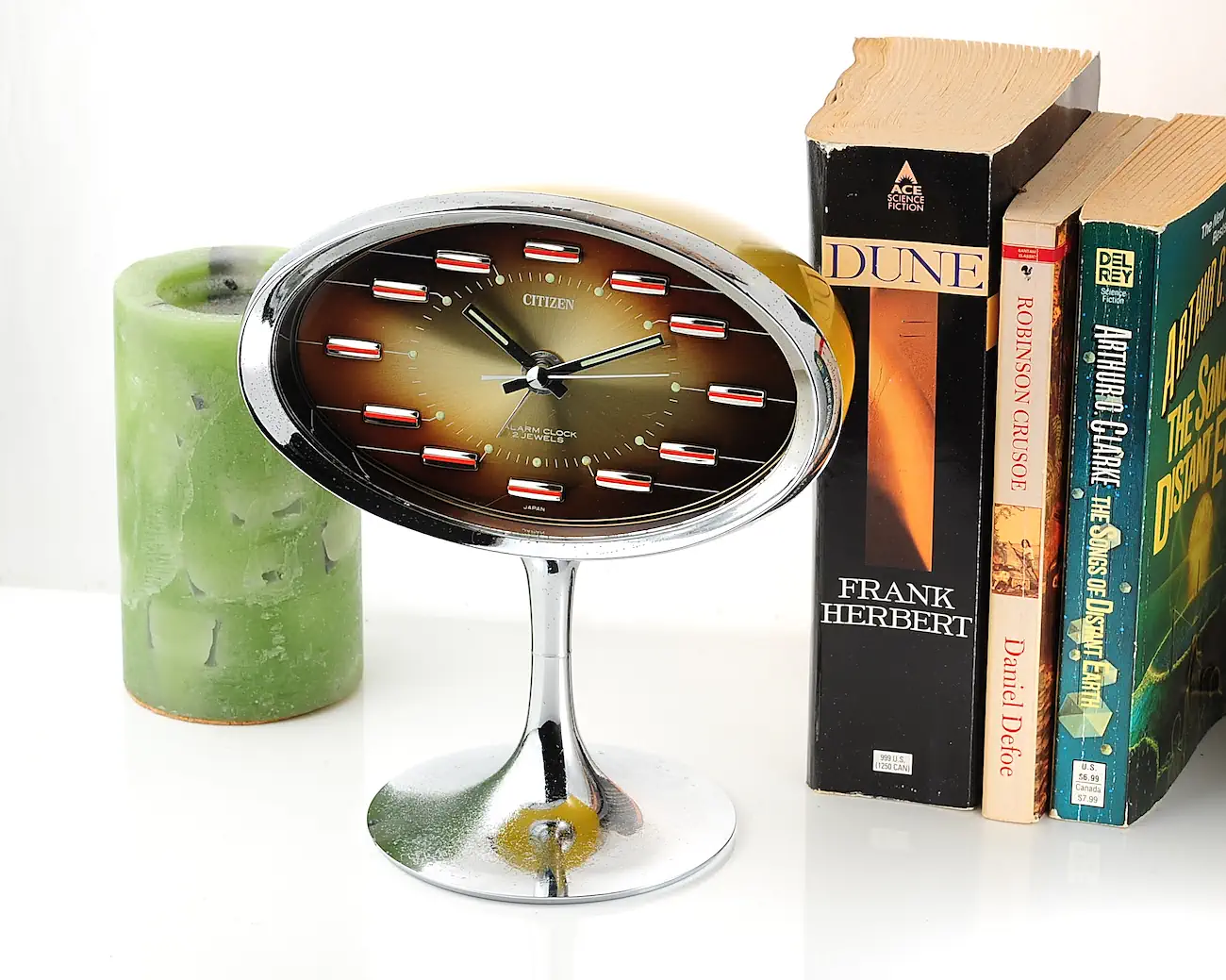 Vintage Citizen Space Age Oval Alarm Clock – Mustard Yellow, Chrome Tulip Stand - Image 2