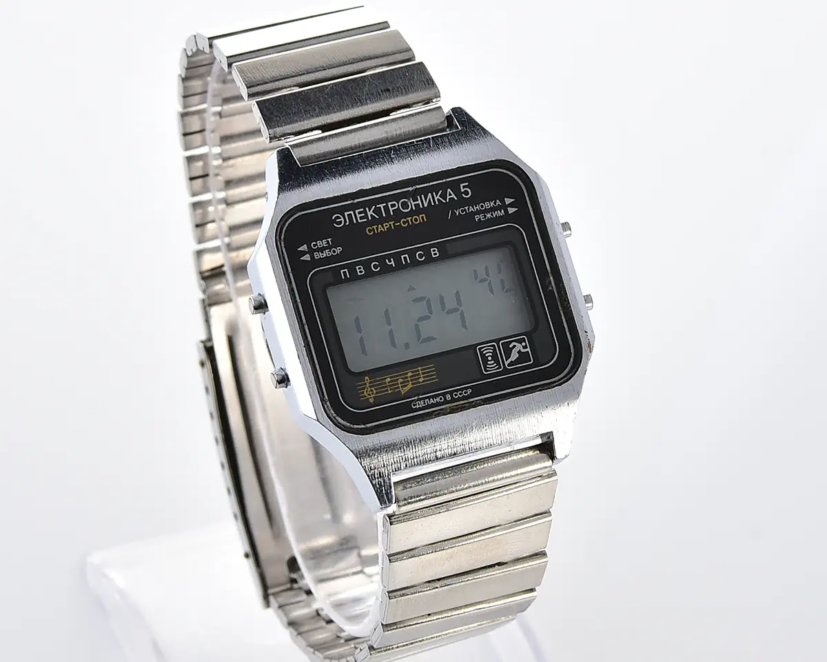 Vintage USSR digital watch Electronika 5 with two melodies + intermittent signal - Image 3