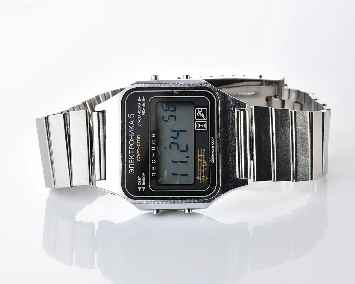 Vintage USSR digital watch Electronika 5 with two melodies + intermittent signal - Image 5