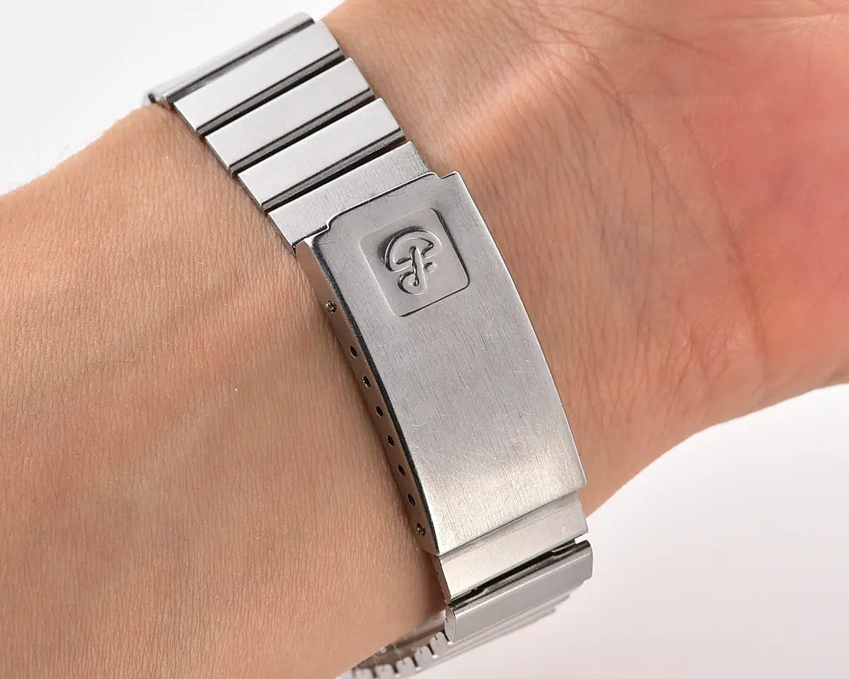 Vintage USSR digital watch Electronika 5 with two melodies + intermittent signal - Image 10
