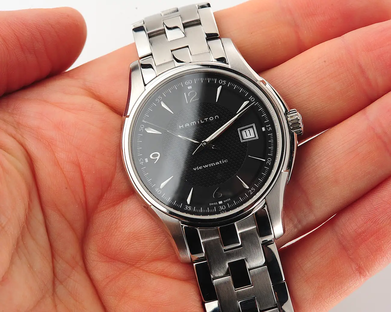 Hamilton Jazzmaster Viewmatic Swiss automatic watch with ETA 2824-2 – black dial, complete with box & booklet - Image 11