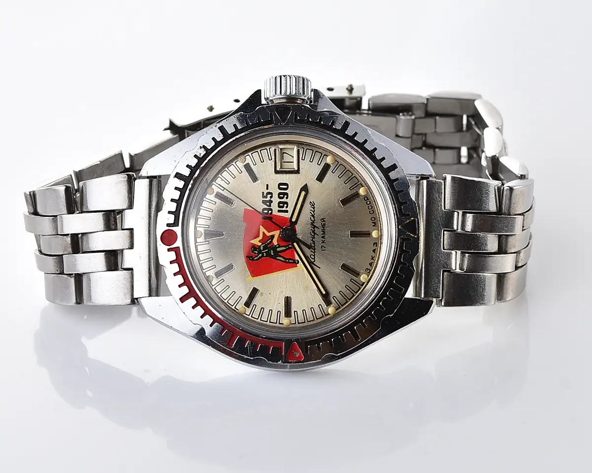Soviet Vostok Komandirskie limited series watch "Zakaz MO CCCP" – Victory 1945–1990 anniversary dial with date, from 1990 - Image 4