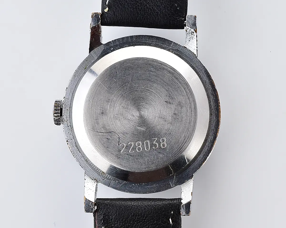 Vintage Soviet Pobeda mechanical watch, ZiM factory – blue textured dial with turquoise grid quadrant and small seconds, from the 1970s-80s - Image 11