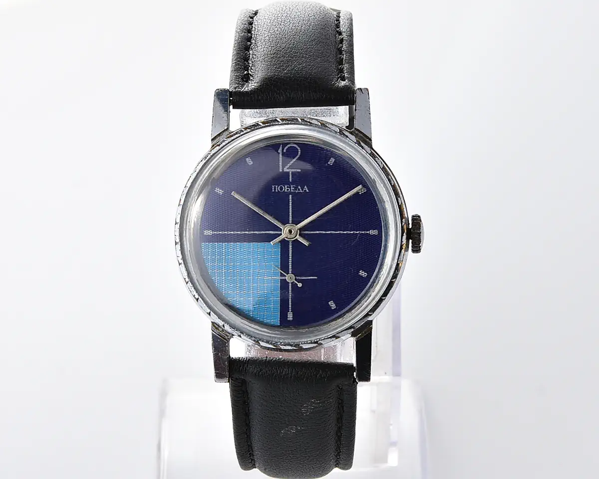 Vintage Soviet Pobeda mechanical watch, ZiM factory – blue textured dial with turquoise grid quadrant and small seconds, from the 1970s-80s - Image 2