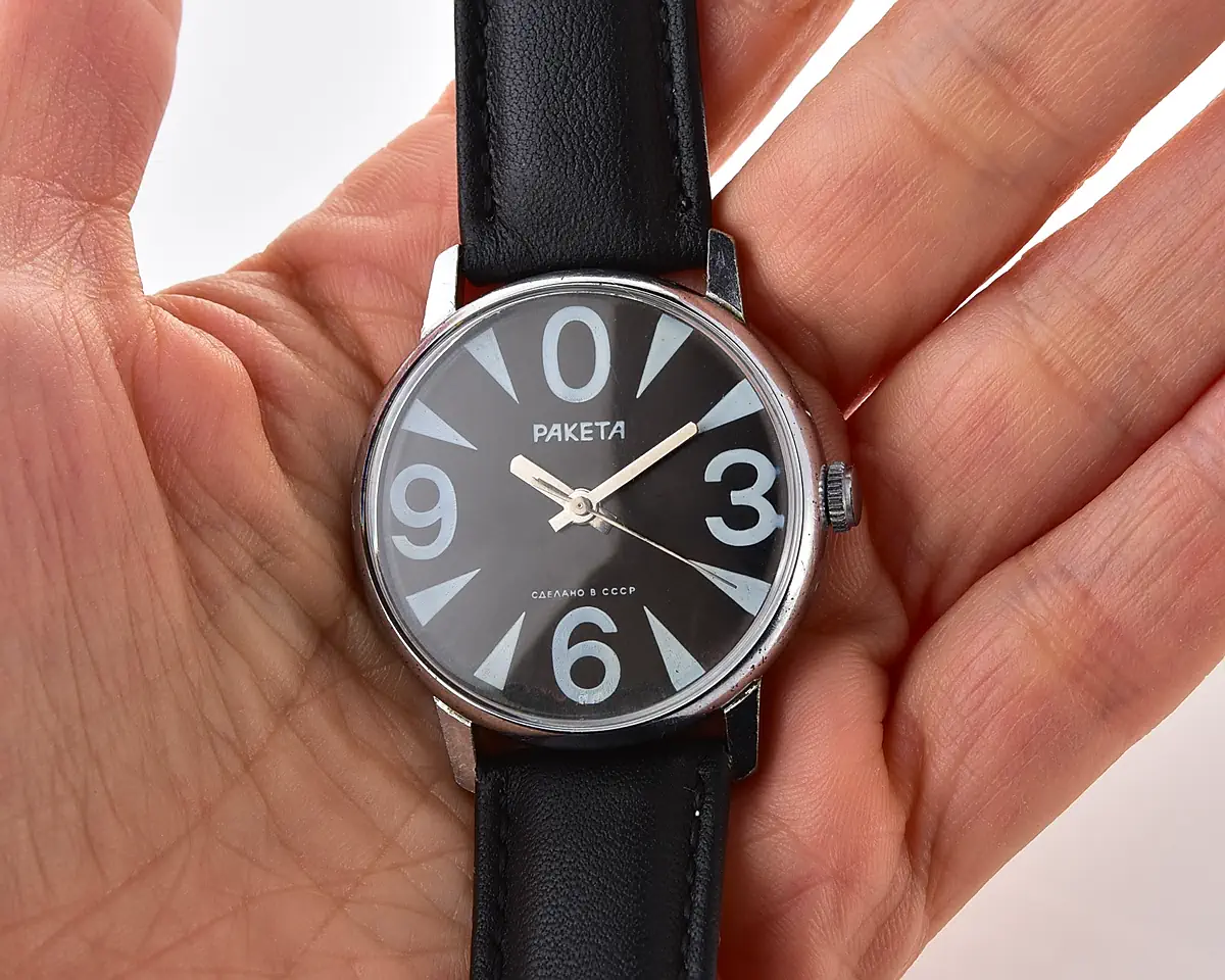 Vintage Soviet Raketa "Big Zero" smaller version with black dial and bold white numerals - Image 5
