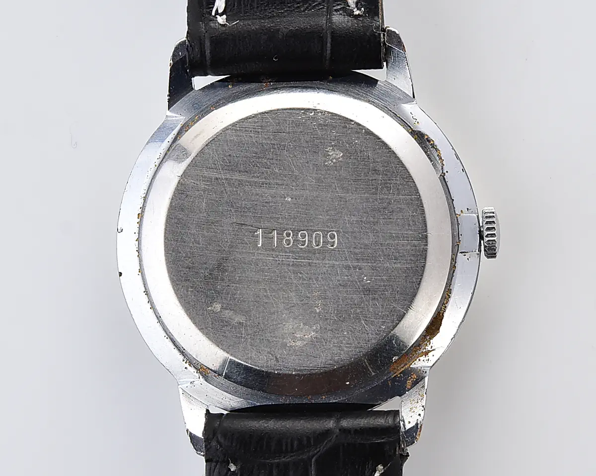 Vintage Soviet Raketa mechanical watch with cream two-tone dial and Breguet-style Arabic numerals, 1970s-80s - Image 11