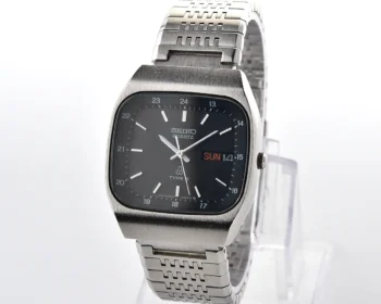 Vintage Seiko Type II "TV" – Black 24-Hour Dial Day-Date Quartz from August 1979