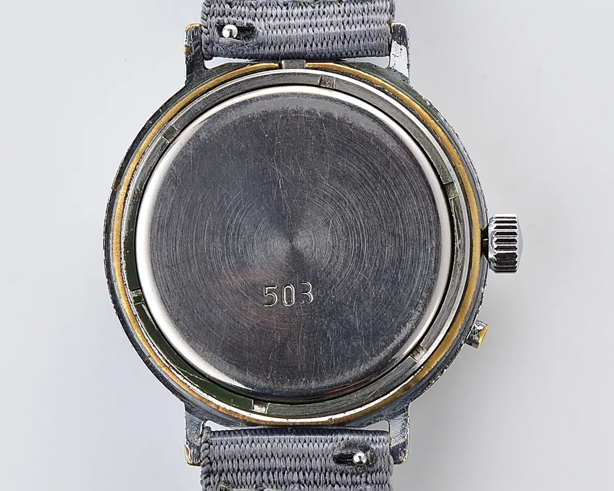 Slava Soviet mechanical watch with black dial and Roman numerals, day & date, 26 jewels, from the 1980s - Image 10