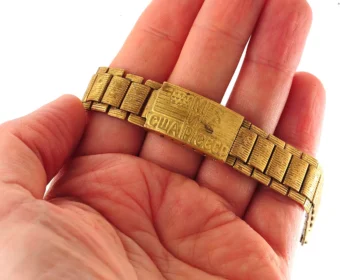Vintage Soviet gold-plated 18mm x 150mm watch bracelet with «MIR» USA–USSR peace buckle
