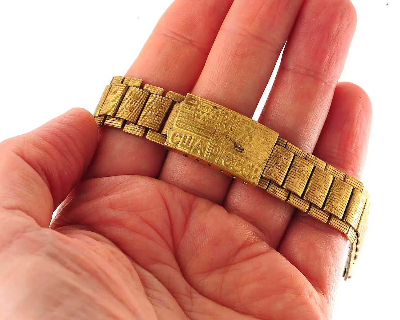 Vintage Soviet gold-plated 18mm x 150mm watch bracelet with «MIR» USA–USSR peace buckle