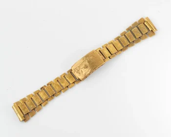 Vintage Soviet gold-plated 18mm x 160mm watch bracelet with «Aurora» cruiser buckle, 1917–1987