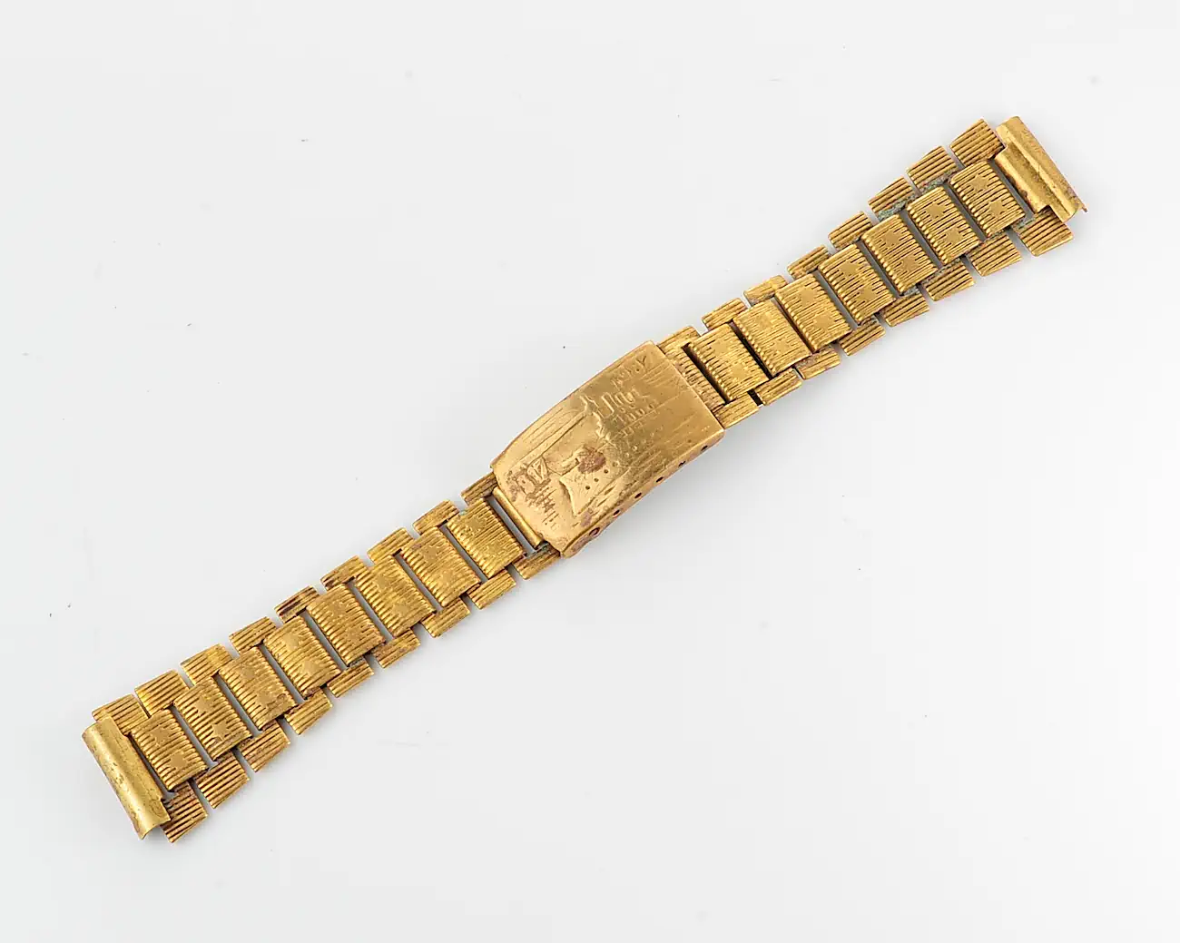 Vintage Soviet gold-plated 18mm x 160mm watch bracelet with «Aurora» cruiser buckle, 1917–1987