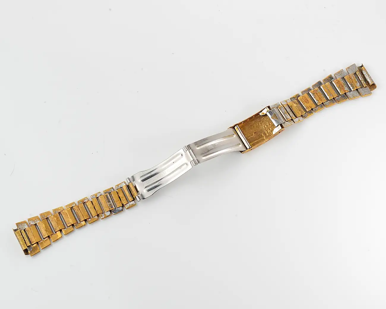 Vintage Soviet gold-plated 18mm x 160mm watch bracelet with «Aurora» cruiser buckle, 1917–1987 - Image 7