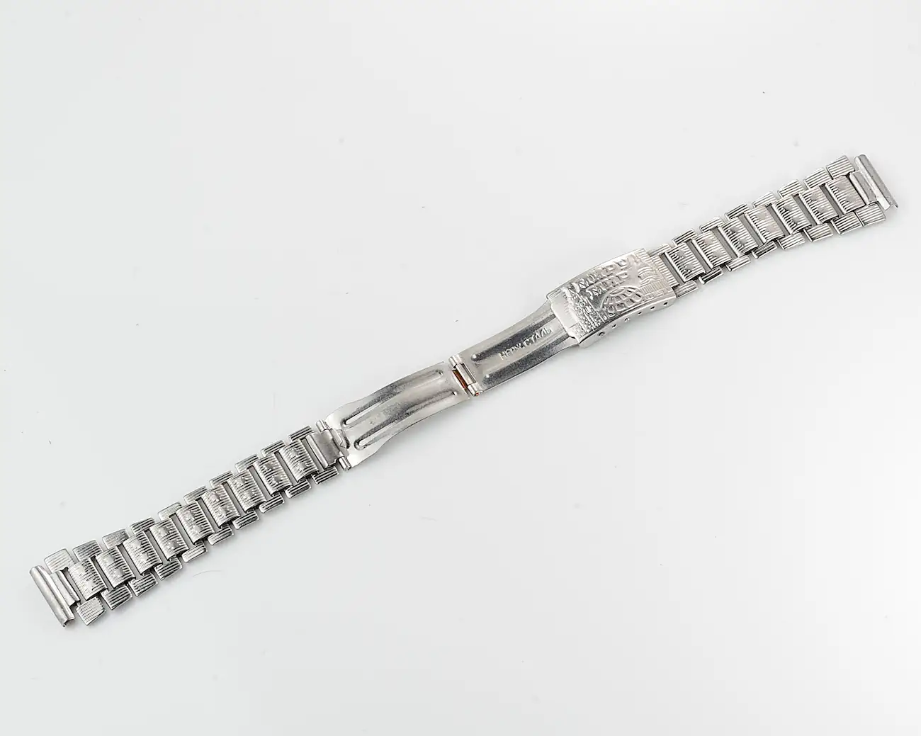 Vintage Soviet stainless steel 18mm x 175mm watch bracelet with «МИРУ – МИР» Kremlin & Capitol peace buckle - Image 8